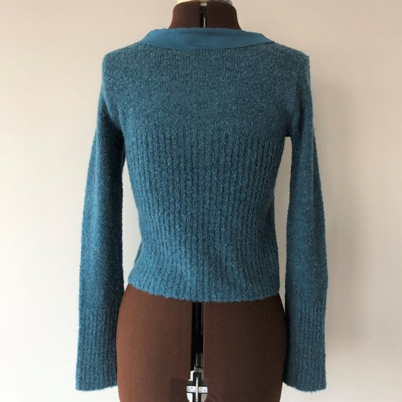 Blue Boucle Knit Sweater - Picture 3 of 7